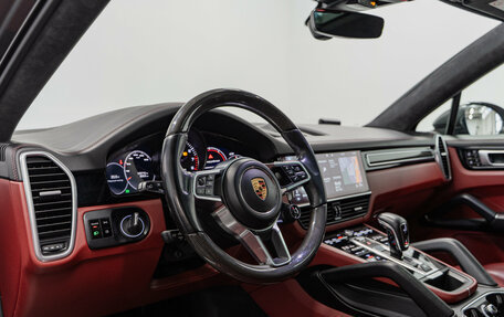 Porsche Cayenne III, 2019 год, 7 490 000 рублей, 12 фотография
