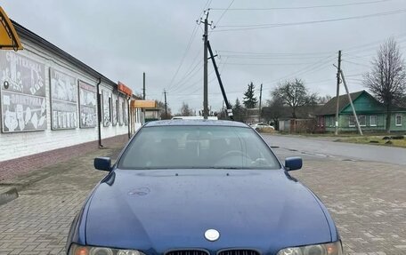 BMW 5 серия, 2000 год, 150 000 рублей, 1 фотография