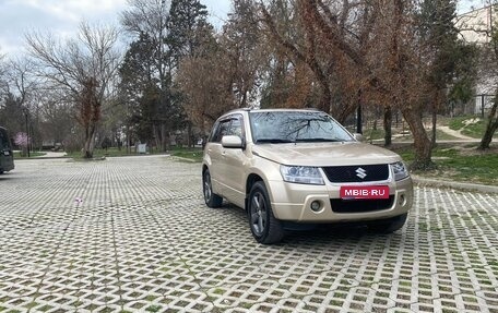 Suzuki Grand Vitara, 2006 год, 950 000 рублей, 1 фотография