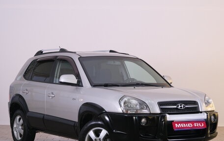 Hyundai Tucson III, 2007 год, 829 000 рублей, 1 фотография