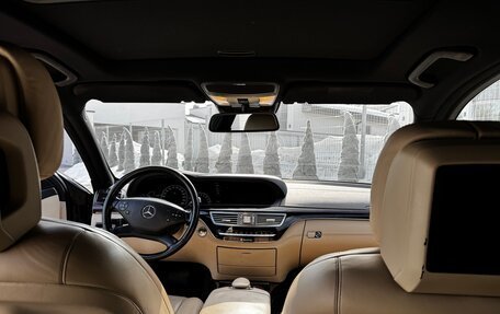 Mercedes-Benz S-Класс, 2011 год, 2 800 000 рублей, 22 фотография