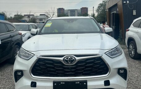 Toyota Highlander, 2026 год, 5 800 000 рублей, 12 фотография