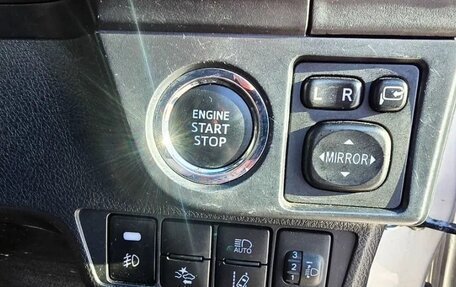 Toyota Corolla, 2019 год, 920 000 рублей, 13 фотография