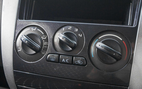 Mitsubishi Colt VI рестайлинг, 2002 год, 459 000 рублей, 16 фотография