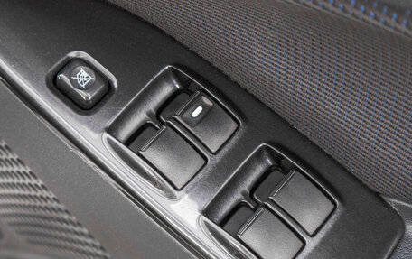 Mitsubishi Colt VI рестайлинг, 2002 год, 459 000 рублей, 10 фотография