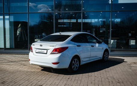 Hyundai Solaris II рестайлинг, 2013 год, 750 000 рублей, 2 фотография
