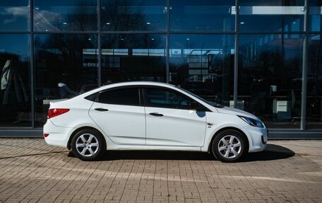 Hyundai Solaris II рестайлинг, 2013 год, 750 000 рублей, 8 фотография