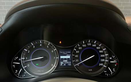 Infiniti QX56, 2012 год, 2 030 000 рублей, 21 фотография