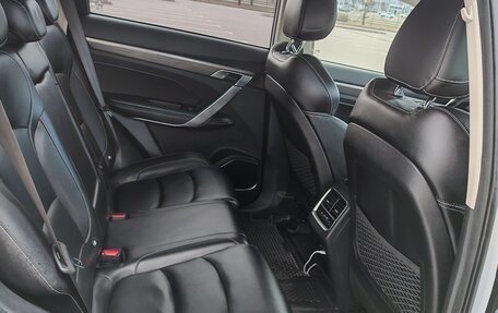 Geely Atlas, 2023 год, 1 600 000 рублей, 5 фотография