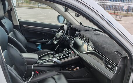 Geely Atlas, 2023 год, 1 600 000 рублей, 6 фотография