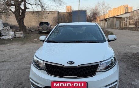 KIA Rio III рестайлинг, 2015 год, 1 120 000 рублей, 2 фотография