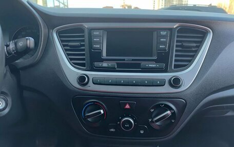 Hyundai Solaris II рестайлинг, 2018 год, 1 249 800 рублей, 18 фотография