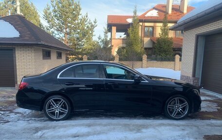 Mercedes-Benz E-Класс, 2018 год, 3 575 000 рублей, 2 фотография