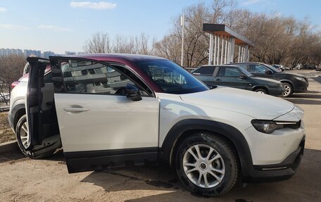 Mazda MX-30, 2021 год, 2 950 000 рублей, 1 фотография