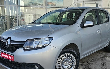 Renault Sandero II рестайлинг, 2015 год, 829 000 рублей, 1 фотография