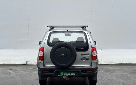 Chevrolet Niva I рестайлинг, 2012 год, 458 000 рублей, 6 фотография
