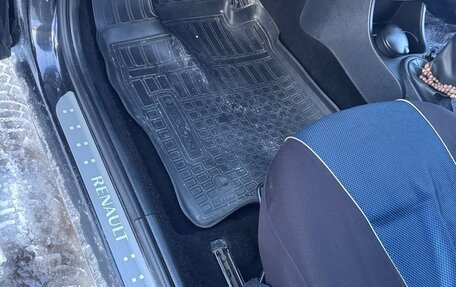 Renault Logan I, 2011 год, 400 000 рублей, 2 фотография