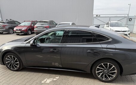 Hyundai Sonata VIII, 2021 год, 3 150 000 рублей, 4 фотография