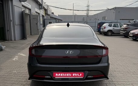Hyundai Sonata VIII, 2021 год, 3 150 000 рублей, 3 фотография