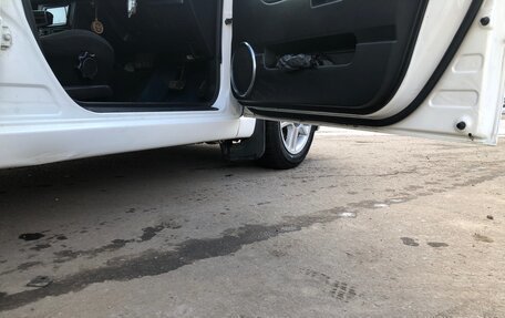 Toyota WiLL II (VS), 2002 год, 550 000 рублей, 9 фотография