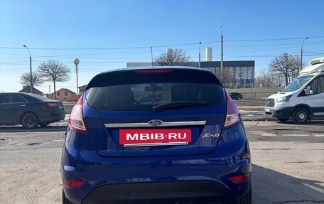 Ford Fiesta, 2016 год, 845 000 рублей, 5 фотография