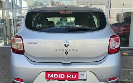Renault Sandero II рестайлинг, 2015 год, 829 000 рублей, 4 фотография