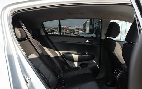 KIA Sportage IV рестайлинг, 2019 год, 1 900 000 рублей, 13 фотография