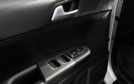 KIA Sportage IV рестайлинг, 2019 год, 1 900 000 рублей, 21 фотография