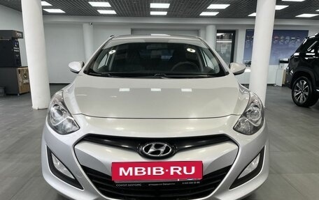Hyundai i30 II рестайлинг, 2013 год, 999 000 рублей, 2 фотография