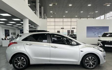 Hyundai i30 II рестайлинг, 2013 год, 999 000 рублей, 8 фотография