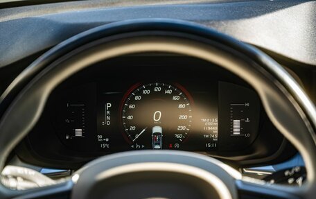 Volvo XC60 II, 2018 год, 3 600 000 рублей, 19 фотография