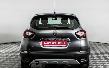 Renault Kaptur I рестайлинг, 2017 год, 1 320 000 рублей, 6 фотография