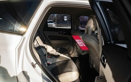 Volvo XC60 II, 2018 год, 3 600 000 рублей, 13 фотография