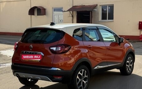 Renault Kaptur I рестайлинг, 2018 год, 1 450 000 рублей, 4 фотография