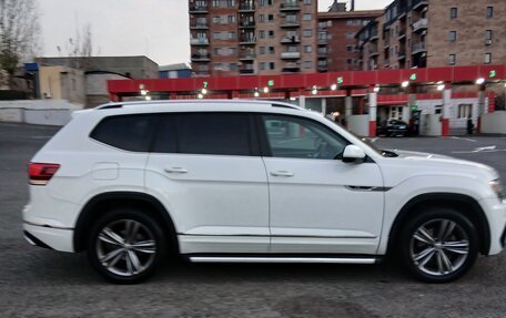 Volkswagen Atlas I, 2019 год, 2 390 000 рублей, 4 фотография