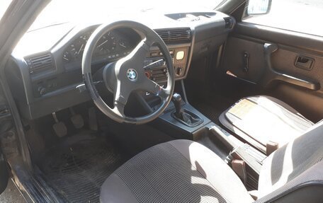 BMW 3 серия, 1986 год, 1 350 000 рублей, 7 фотография