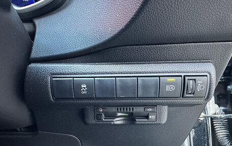 Toyota Corolla, 2018 год, 1 890 000 рублей, 16 фотография