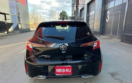 Toyota Corolla, 2018 год, 1 890 000 рублей, 8 фотография