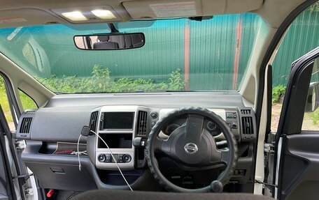 Nissan Serena III, 2006 год, 1 050 000 рублей, 9 фотография