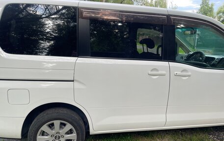 Nissan Serena III, 2006 год, 1 050 000 рублей, 4 фотография