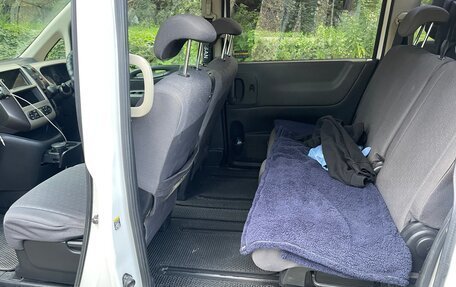 Nissan Serena III, 2006 год, 1 050 000 рублей, 12 фотография