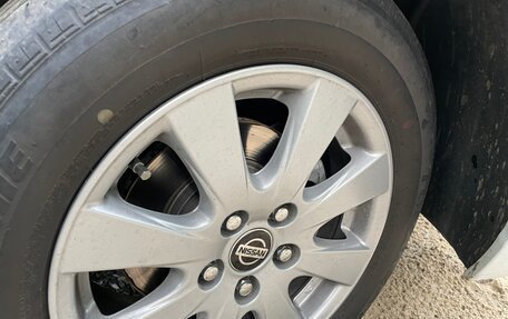 Nissan Serena III, 2006 год, 1 050 000 рублей, 17 фотография