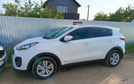 KIA Sportage IV рестайлинг, 2018 год, 1 635 000 рублей, 10 фотография