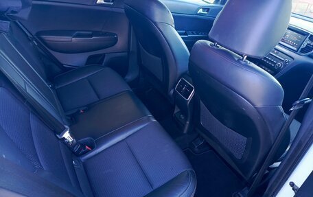 KIA Sportage IV рестайлинг, 2018 год, 1 635 000 рублей, 13 фотография