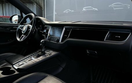 Porsche Macan I рестайлинг, 2016 год, 4 248 400 рублей, 9 фотография