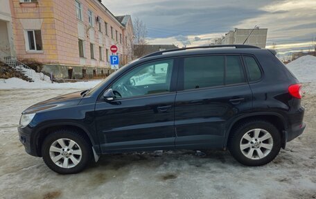 Volkswagen Tiguan I, 2011 год, 1 250 000 рублей, 2 фотография