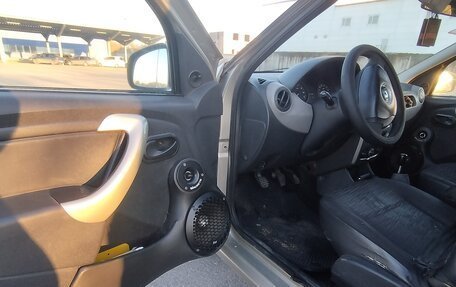 Renault Logan I, 2010 год, 280 000 рублей, 9 фотография