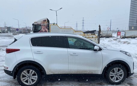 KIA Sportage IV рестайлинг, 2018 год, 1 900 000 рублей, 4 фотография