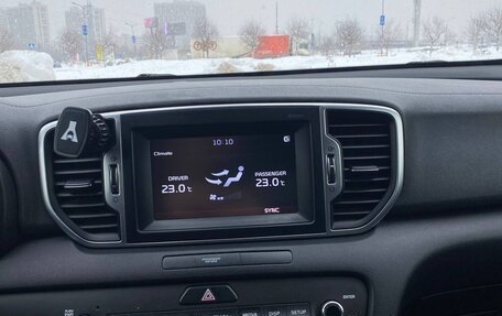 KIA Sportage IV рестайлинг, 2018 год, 1 900 000 рублей, 8 фотография