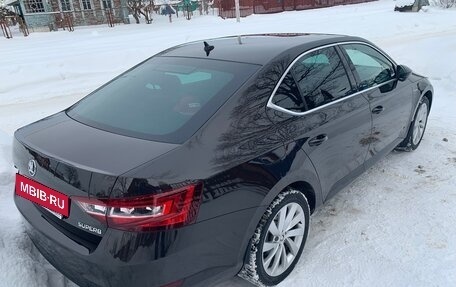 Skoda Superb III рестайлинг, 2016 год, 2 200 000 рублей, 2 фотография